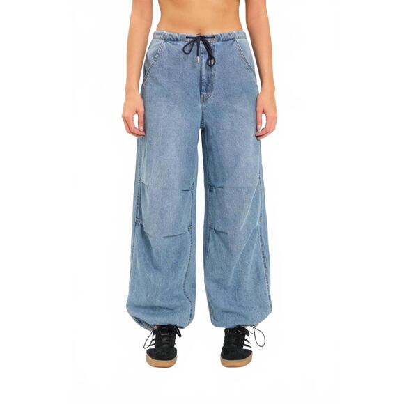 DAZE Pants - NEW DAZE jetset drawcord jogger jeans in that girl